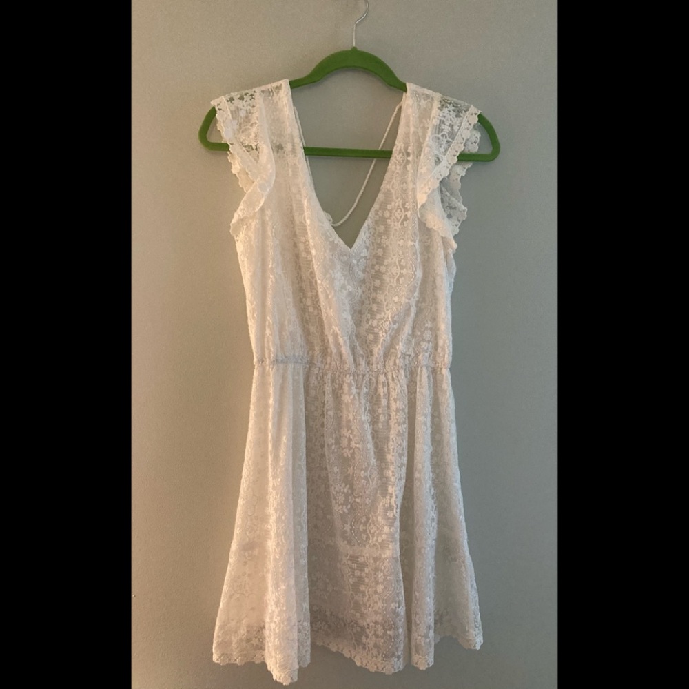 White lace dress